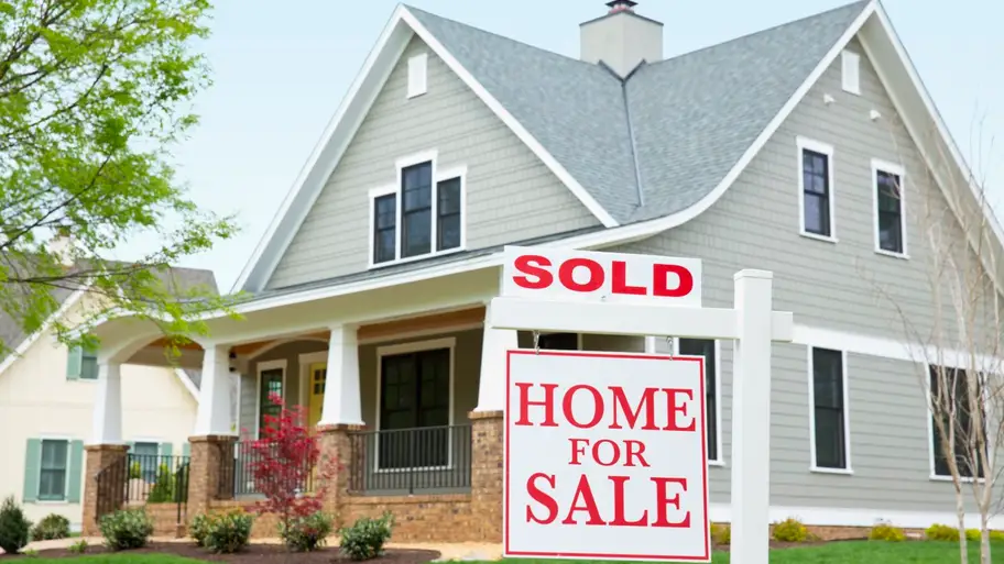 Closing costs can be reduced with a cash sale